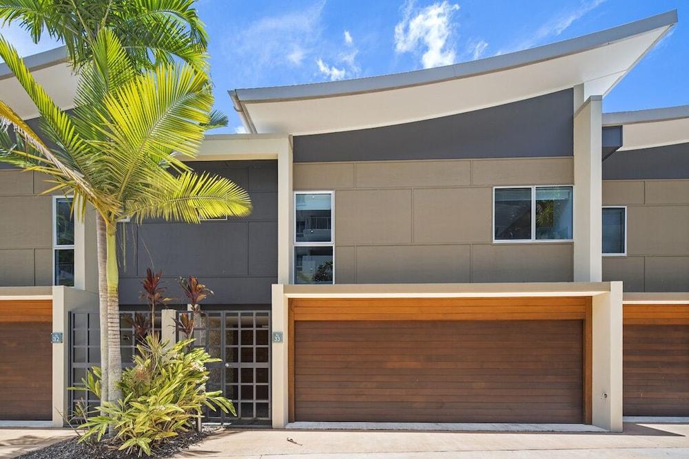 Sea Star Apartments Airlie Beach Exterior photo
