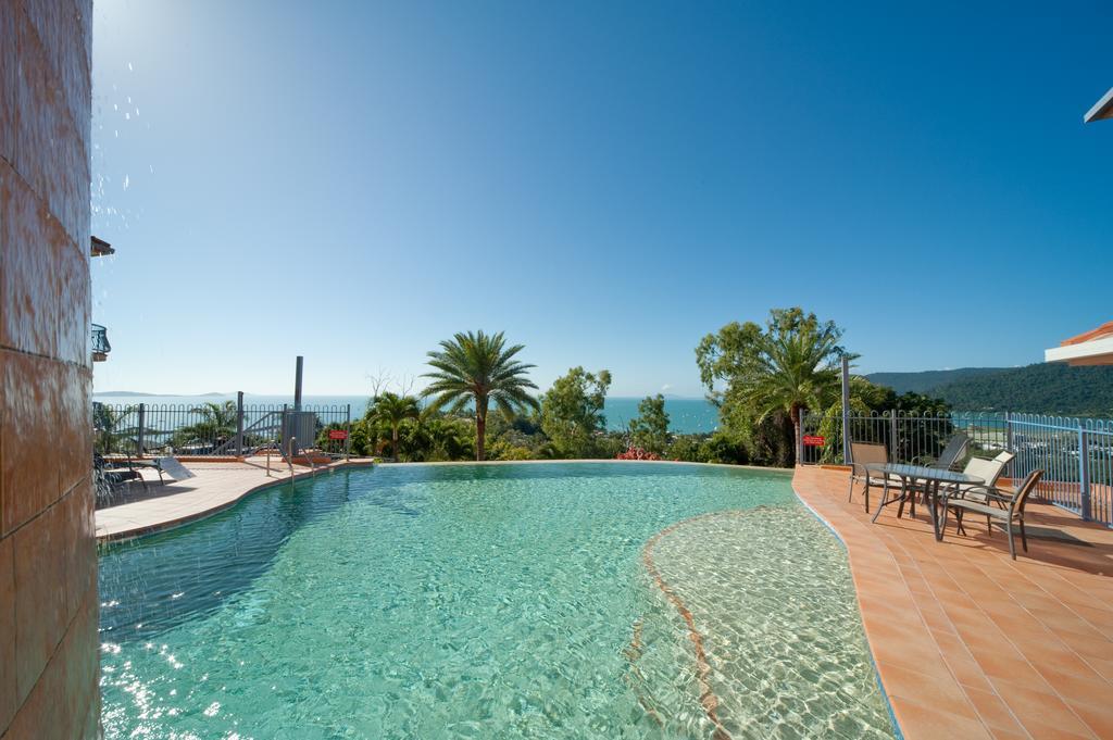 Sea Star Apartments Airlie Beach Exterior photo