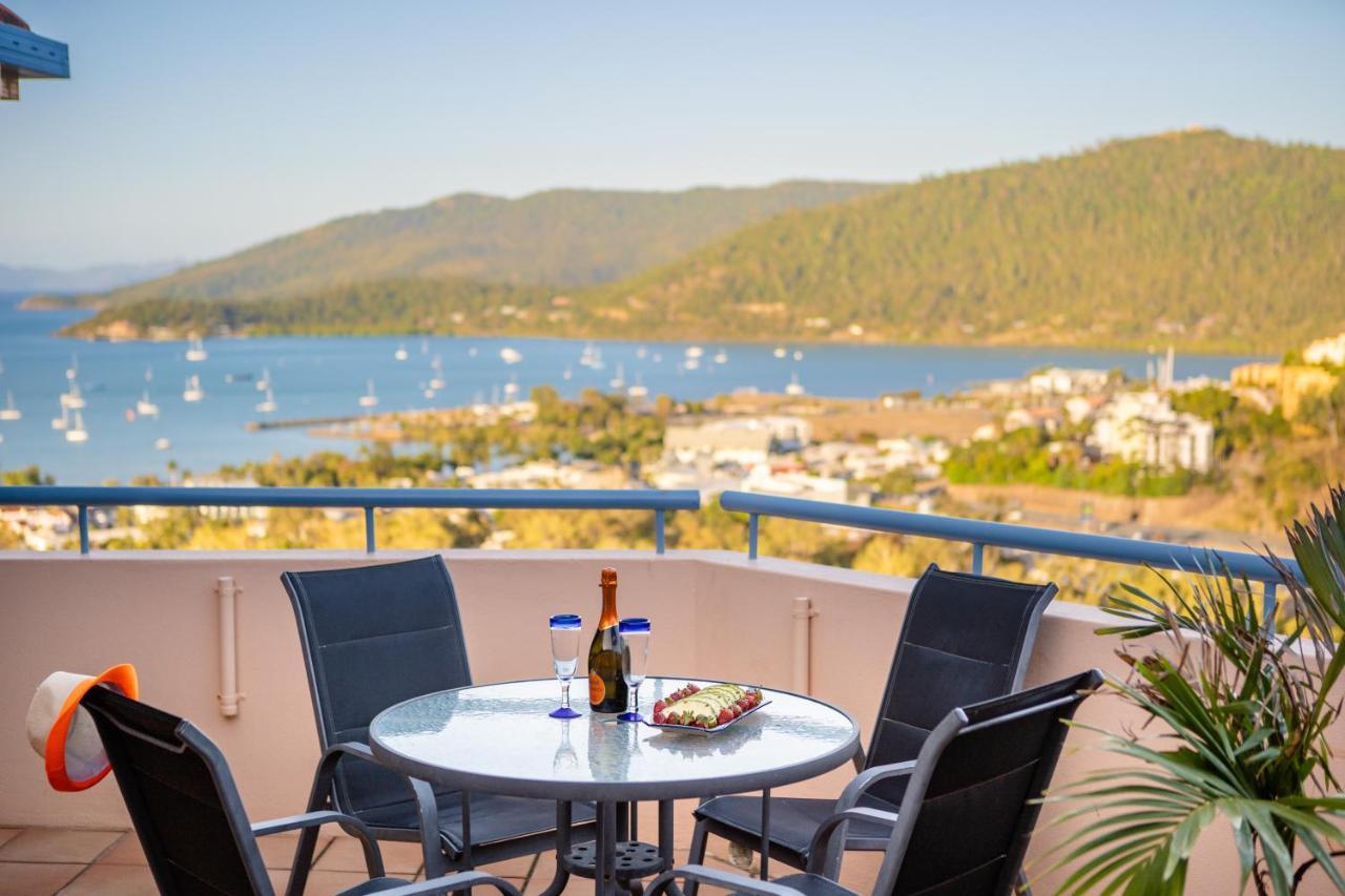 Sea Star Apartments Airlie Beach Exterior photo