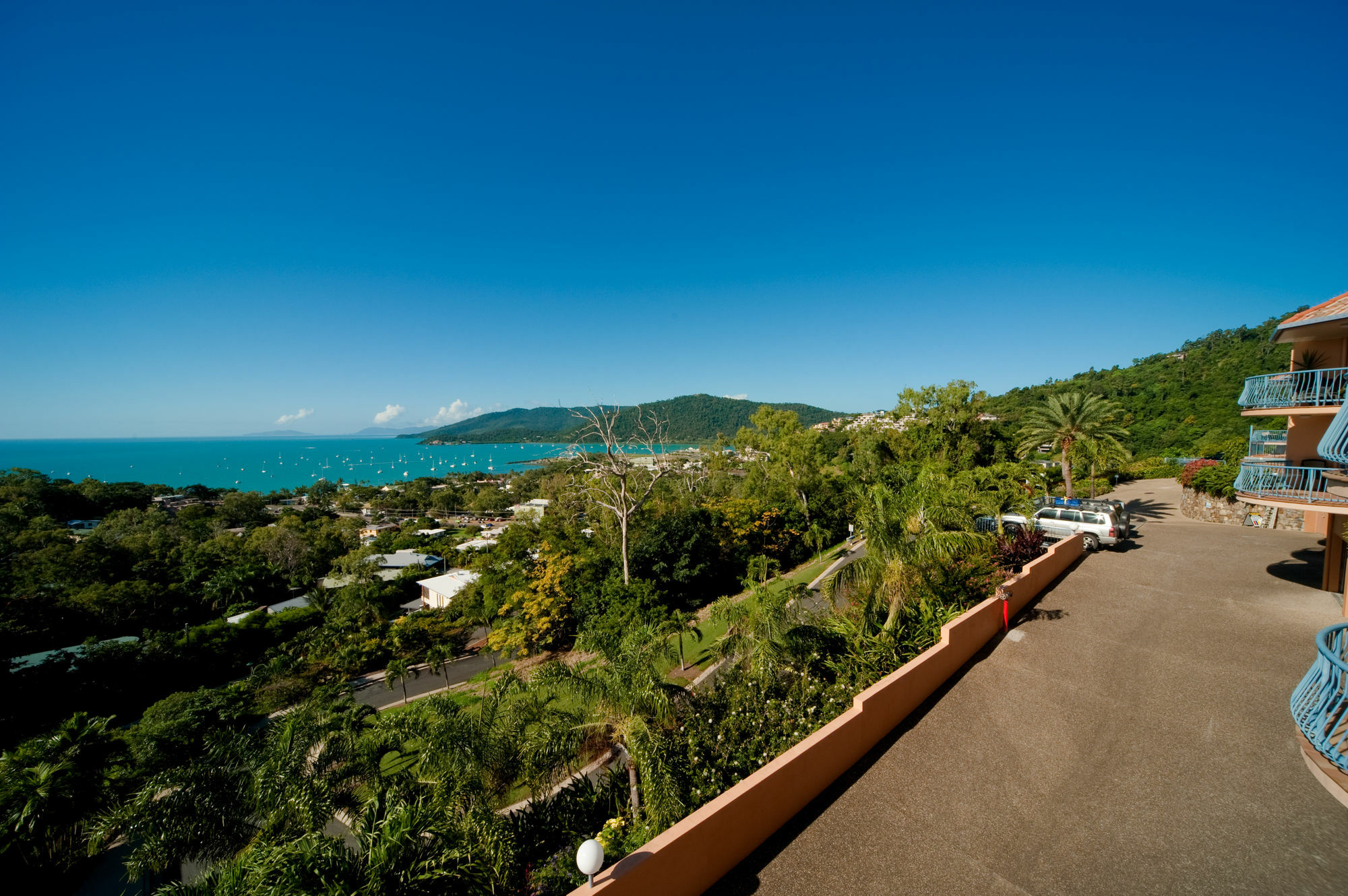 Sea Star Apartments Airlie Beach Exterior photo